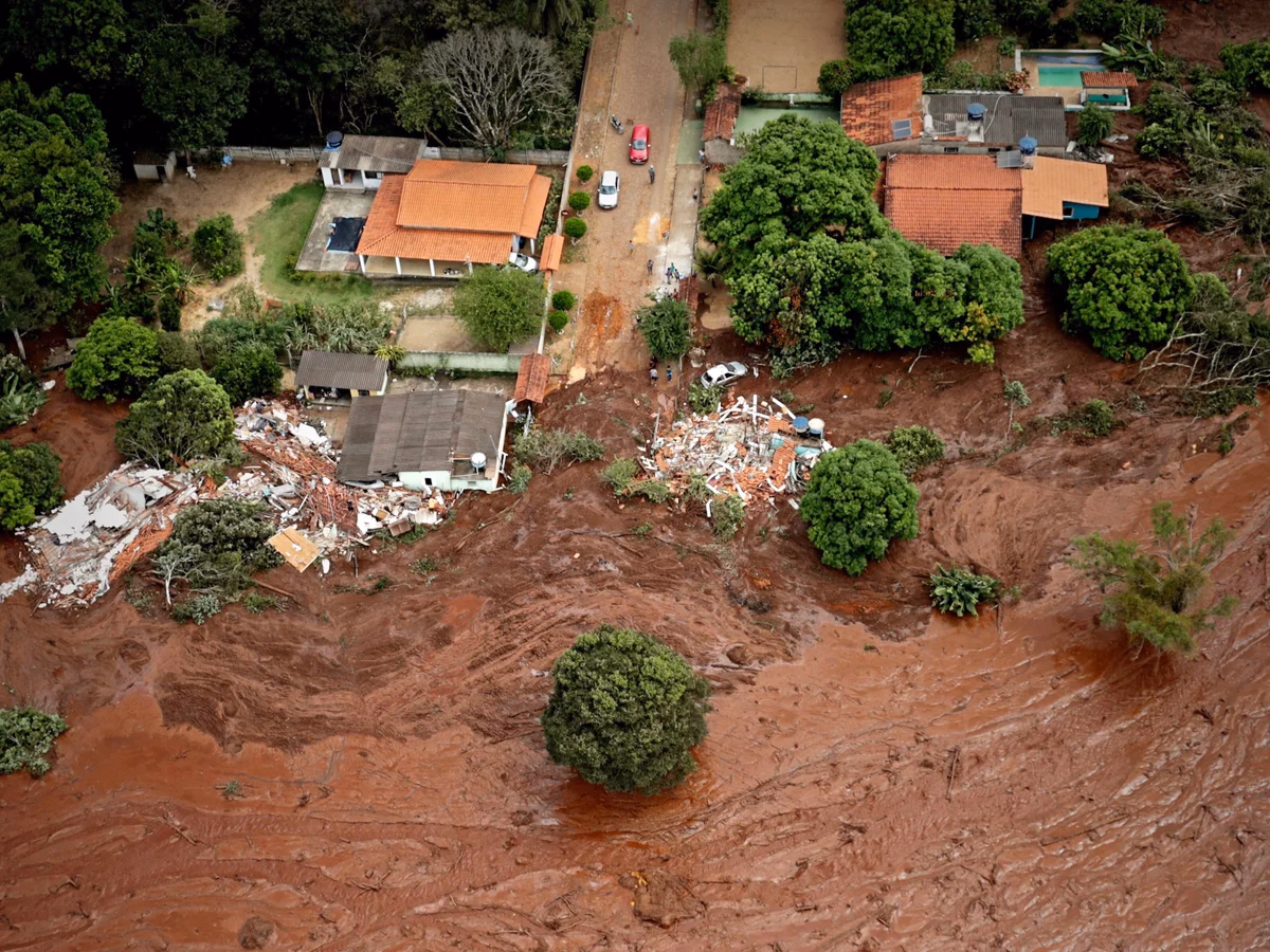 River and community aftermath from the Brumadinho tailings disaster